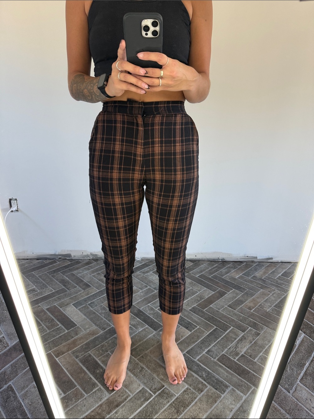 RW&CO. Black and Brown Plaid Cropped Skinny Pants